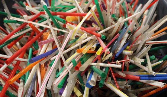 plastic-straws.jpg